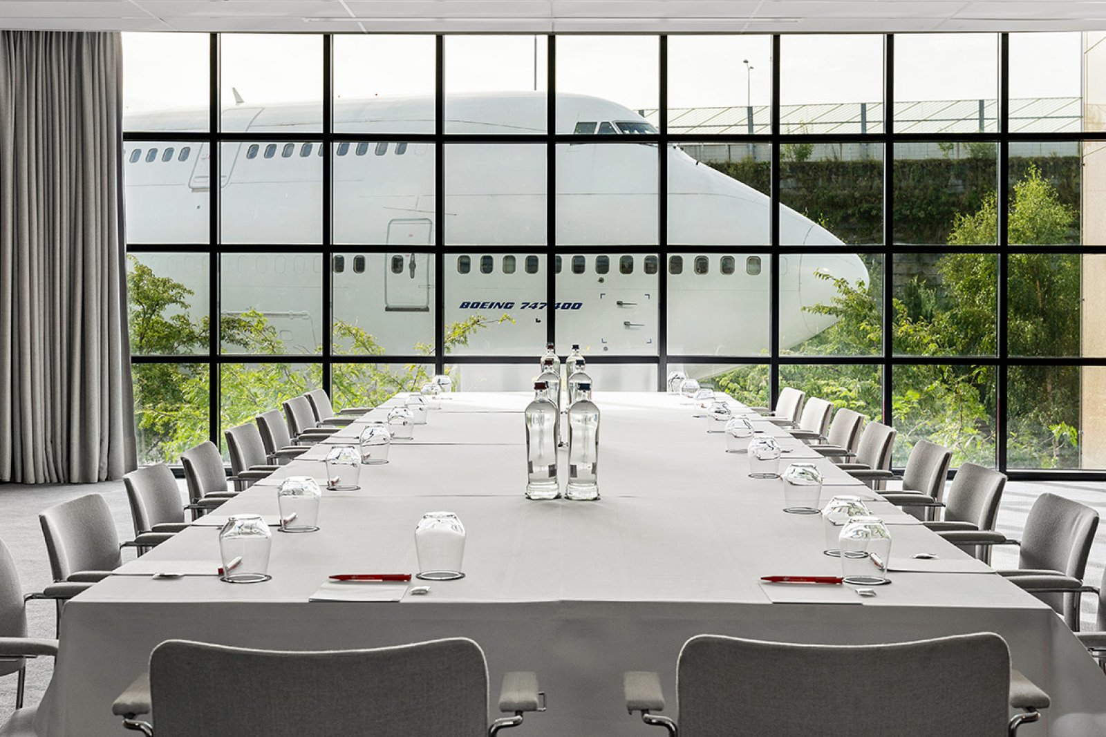 Meeting room with nice view on a plane